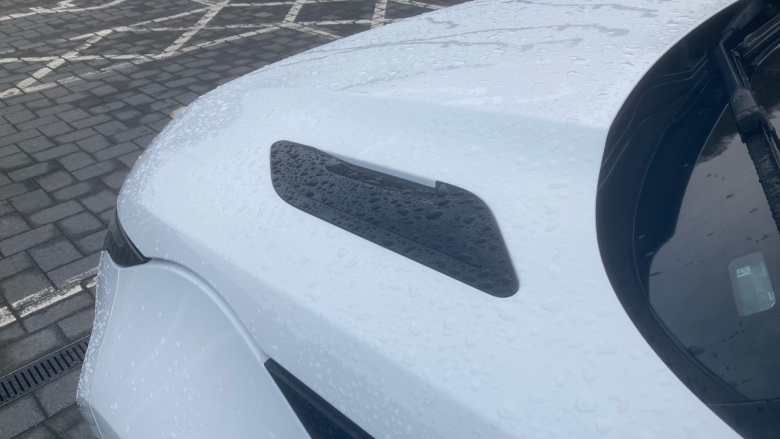 Land Rover Range Rover Evoque 2.0 D180 R-Dynamic SE 5dr Auto Diesel Hatchback